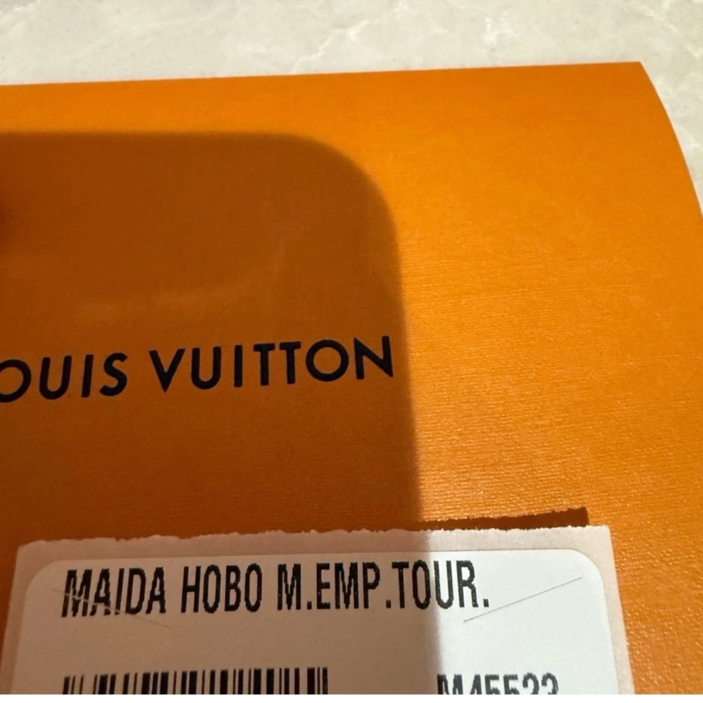 Louis Vuitton Beige Monogram Shoulder Bag - Picture 8 of 11